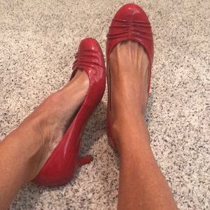 Brand New! Never Worn red kitten heels!